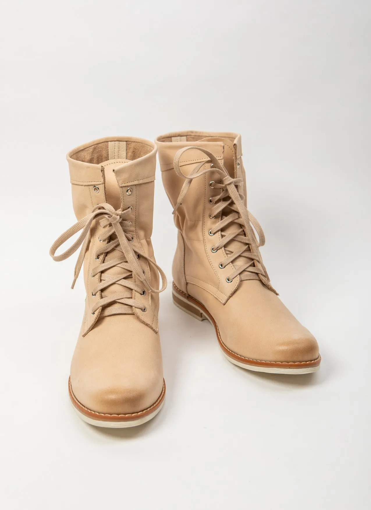 sznurowane botki workery skóra naturalna model 424 kolor