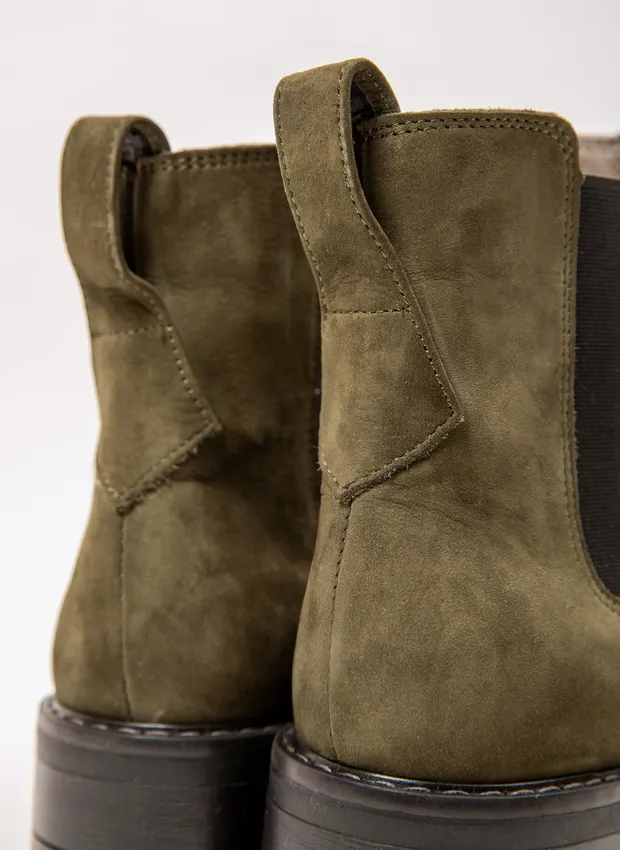 sztyblety na grubej podeszwie - skóra naturalna - model 481